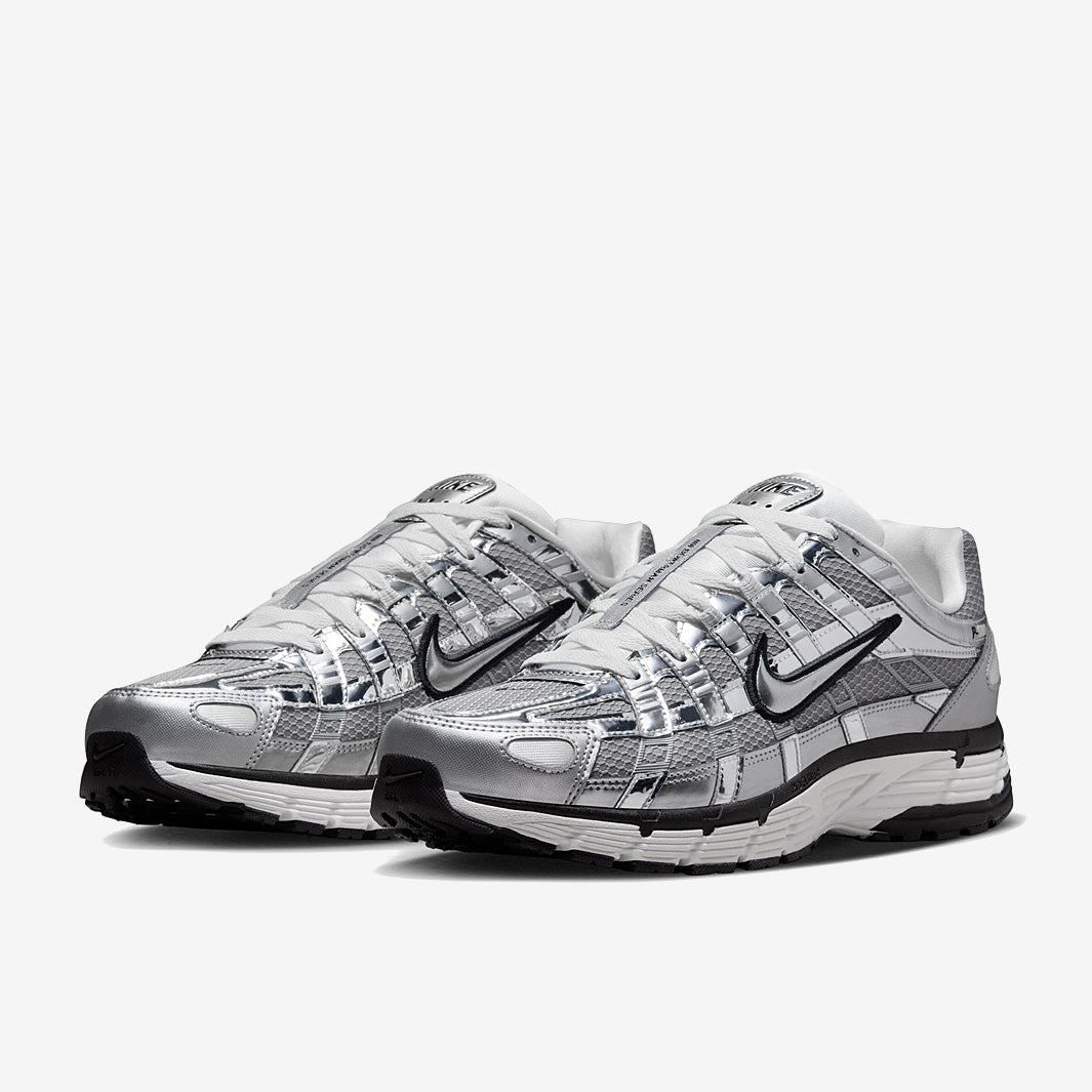 Nike Scarpa P